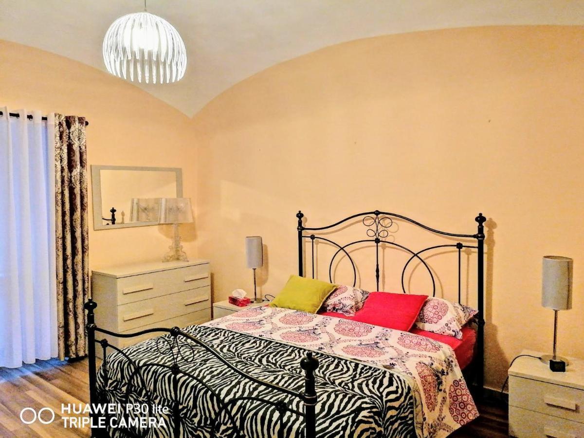 Appuntamento Al Porto Villa Savona Luaran gambar